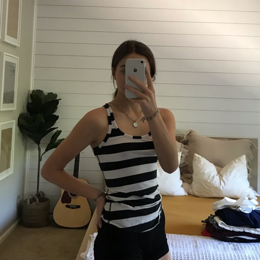 lulu tank so comfy!